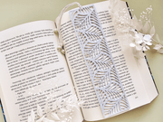 Boekenlegger Blad – natuurlijk silhouet in zwart, wit, roze en groen | Stijlvol & licht ontwerp